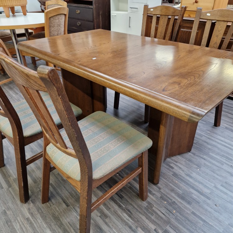 Pastoe-stijl eettafel met vier stoelen