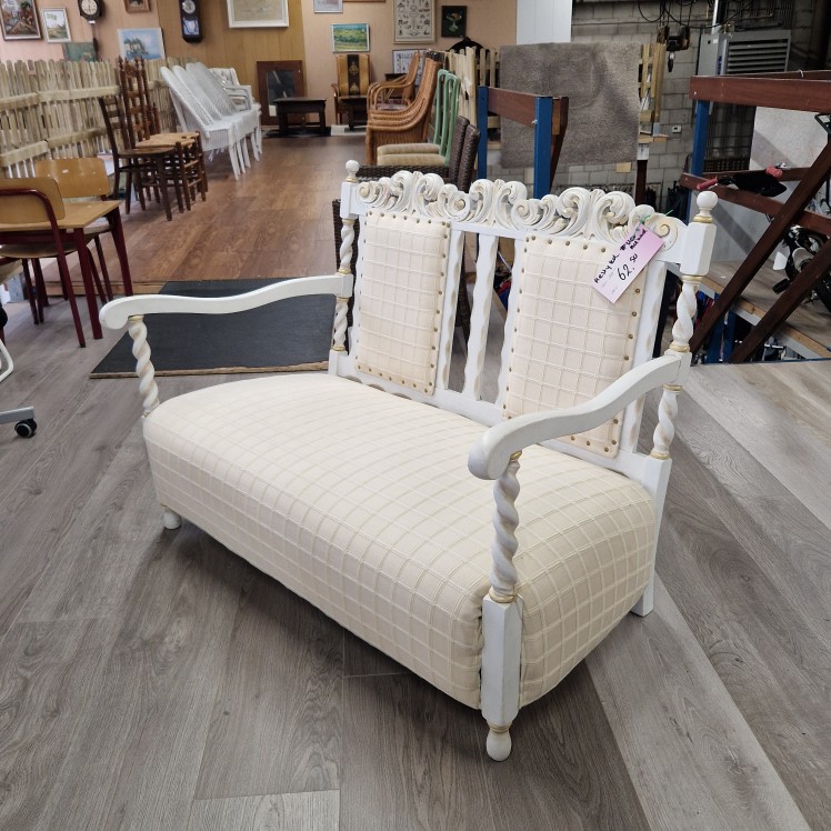 Brocante kasteelbankje