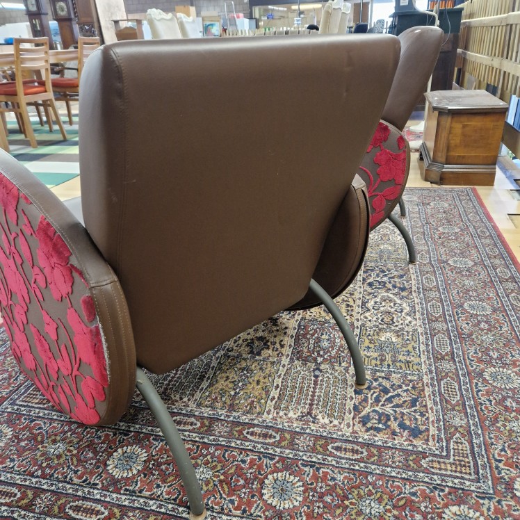 Leunstoelen fauteuils Opnieuw bekleed - Afbeelding 3