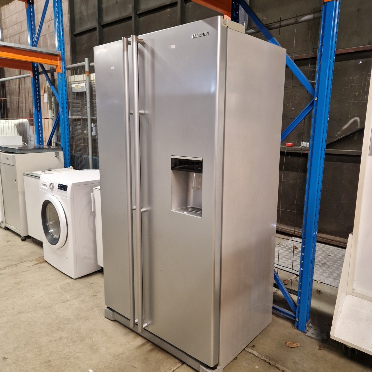 Grote dubbeldeurs Amerikaanse koelkast. Samsung.