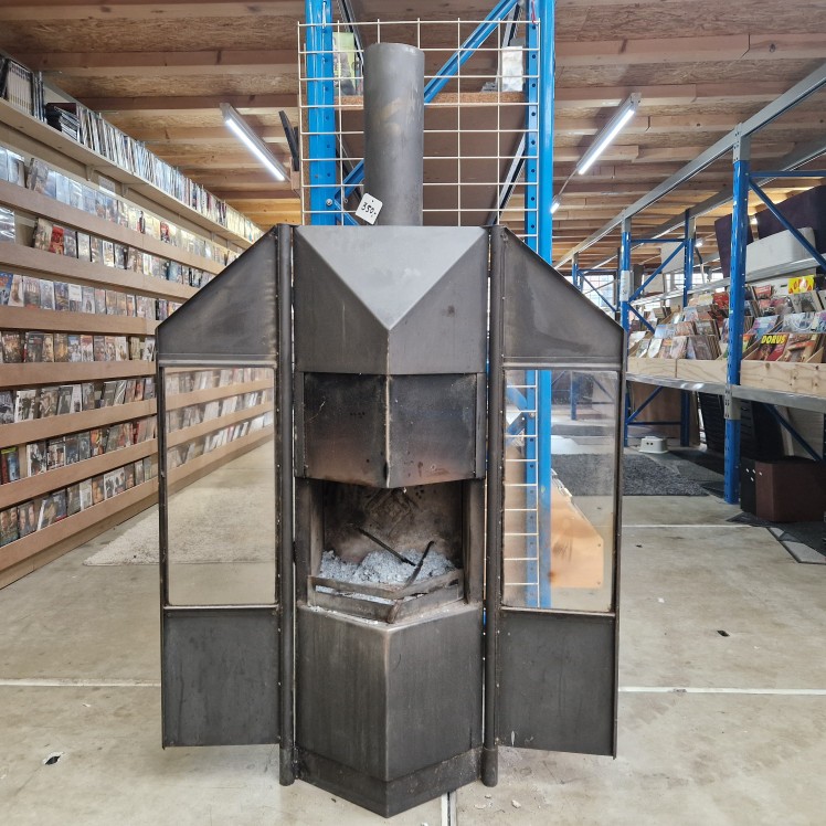Zware ijzeren Houtkachel / Allesbrander - Vrijstaand Model - Afbeelding 4