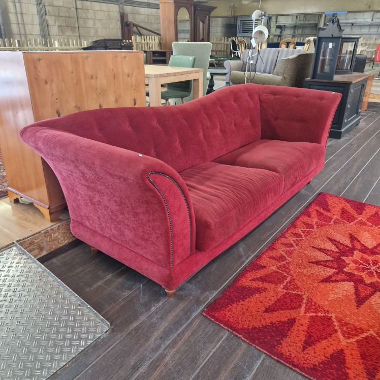 XL Kasteelbank Rode Stof - Comfortabel en Stijlvol