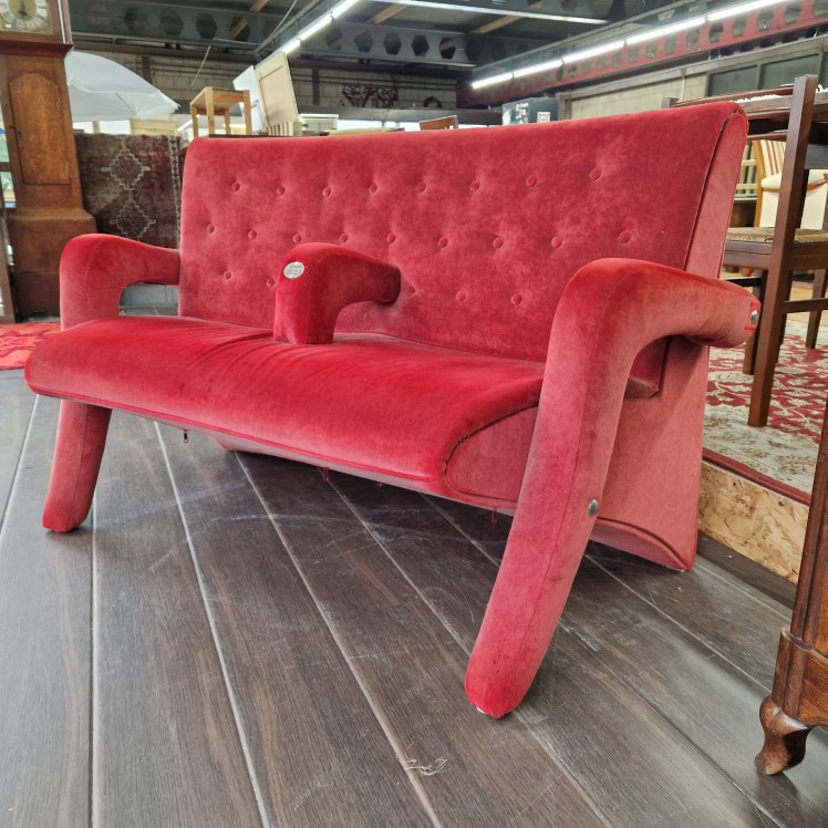 Antiek rood theaterbankje - Grace 21/23