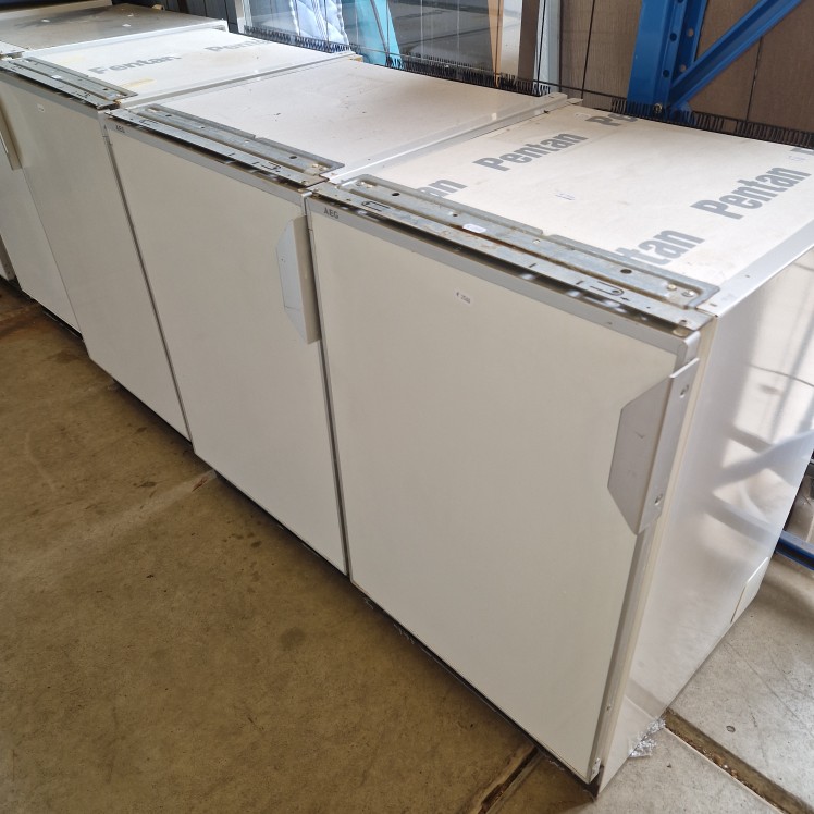 AEG Inbouwkoelkast - Compact en Efficiënt