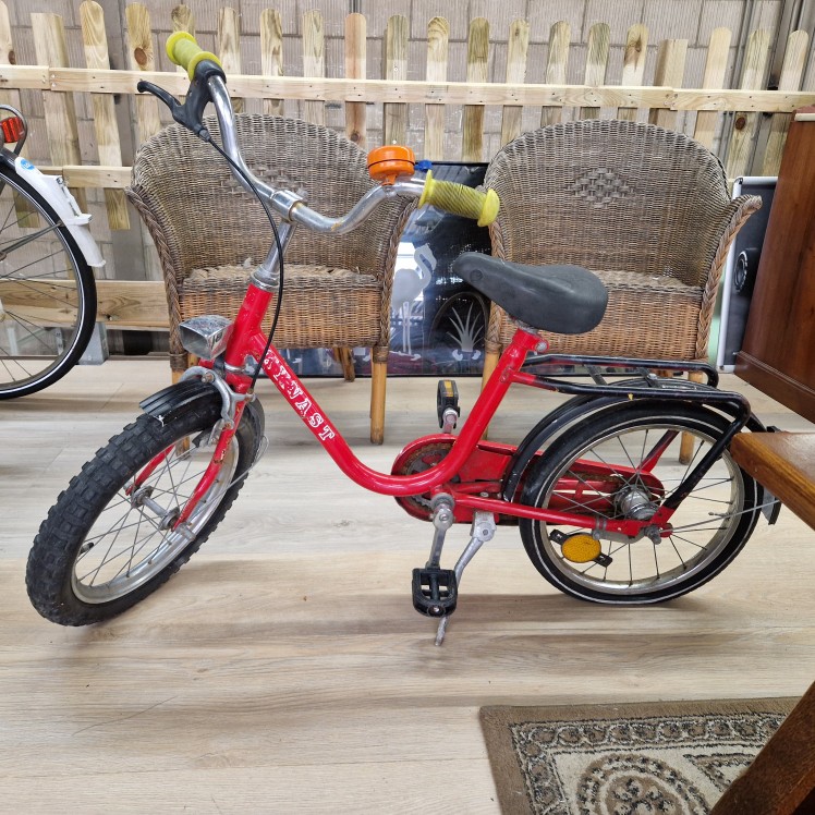 Kinderfiets rood